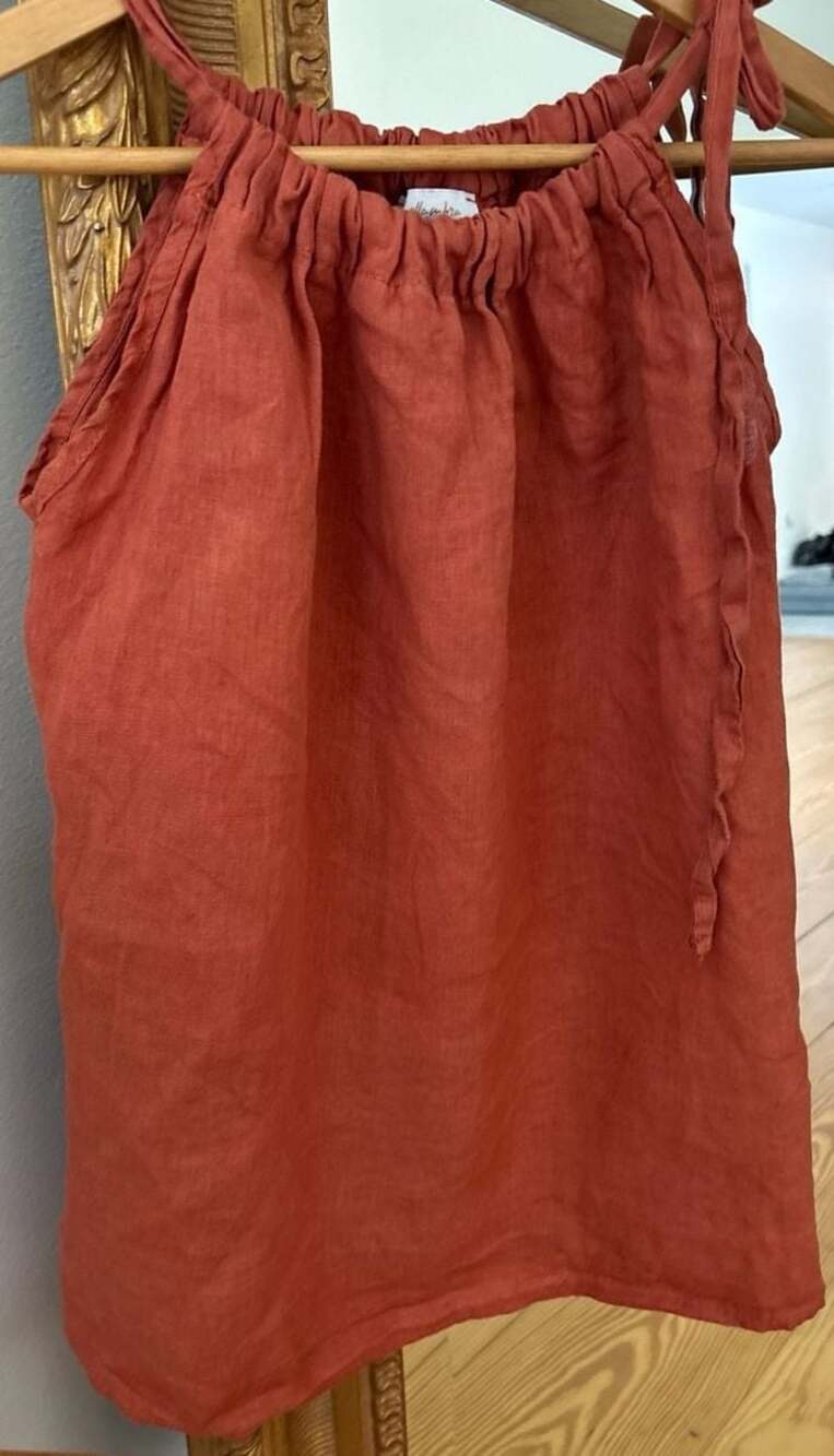 Bellambra 100% Linen Tie Shoulder Gathered Neck Top Terracotta Size M